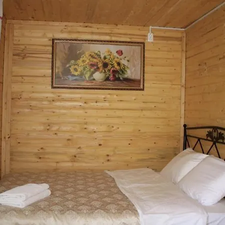 Bungalow Confortable Et Confortable אתר קמפינג